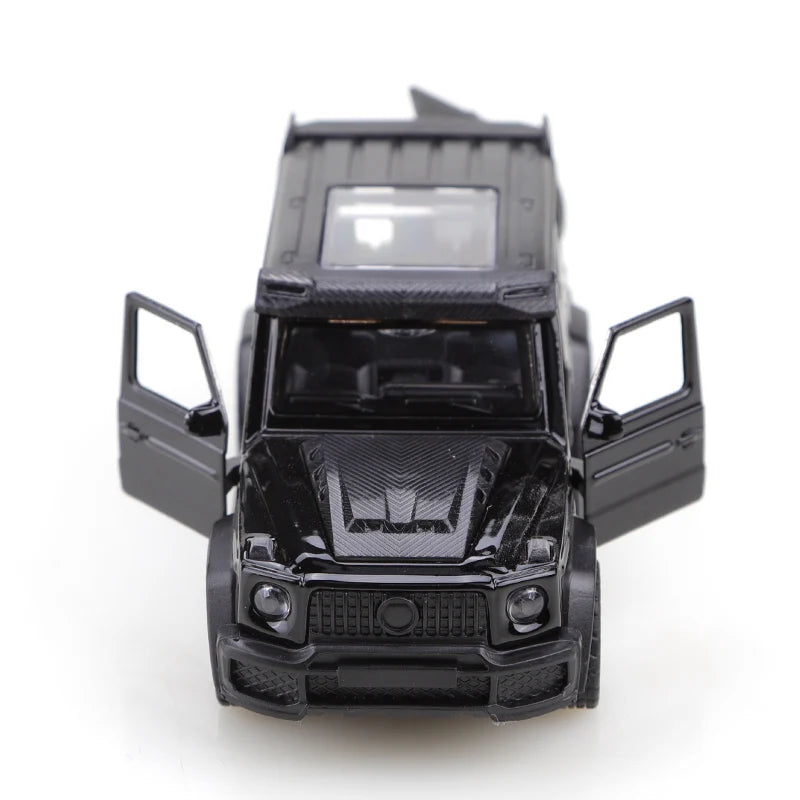 1/43 scale die-cast metal new Little G pullback off-road vehicle, three-door alloy model, boy's toy, decoration.