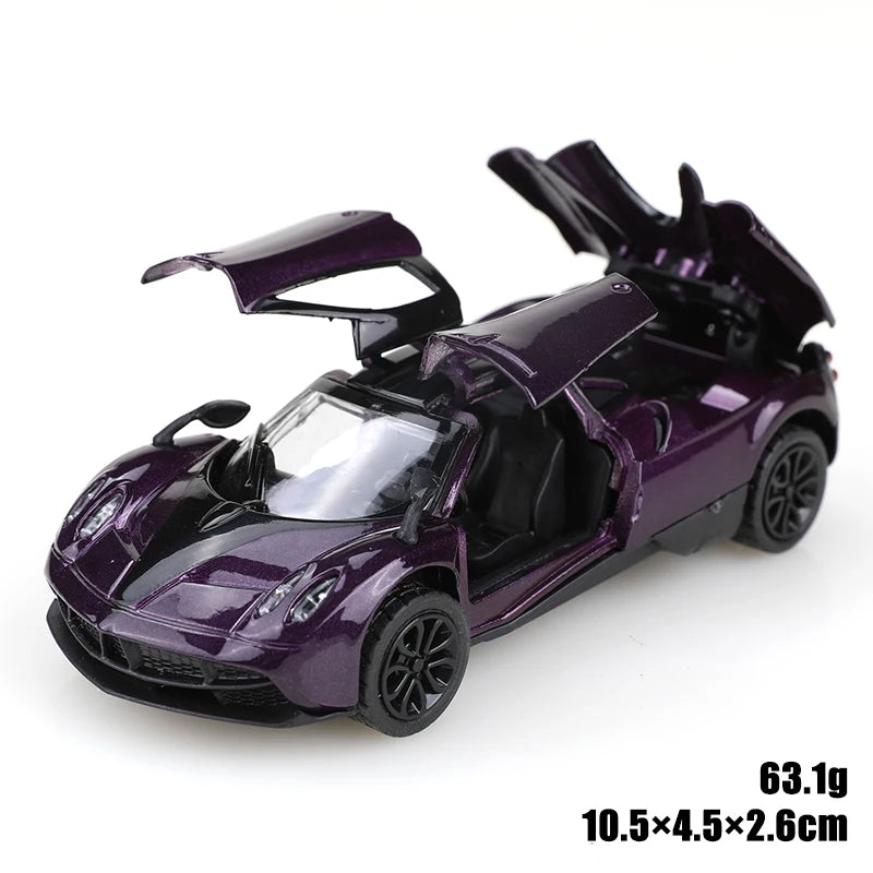 (Bagged) 1/43 scale gold pullback racing car, die-cast metal, three doors that open. Exquisite boy toy, mini pocket toy car.