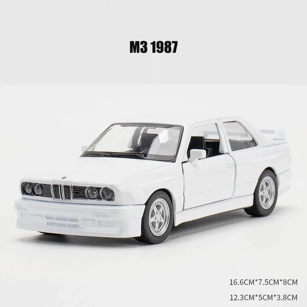 1:36 M3 1987 Diecast Alloy Car Model Metal Pull Back Simulation Car Toy Sports Car Ornament With To Open The Door For Kids Gift