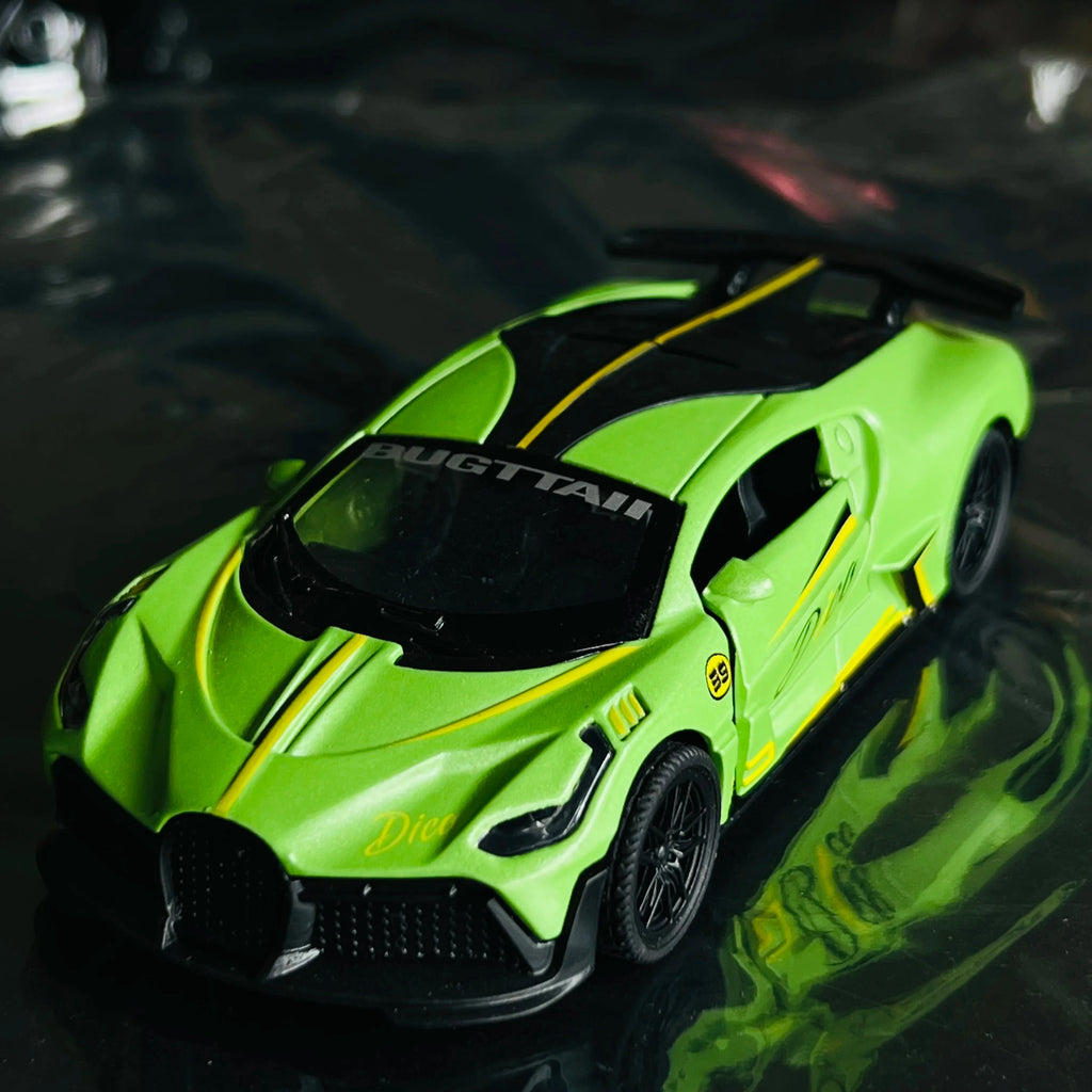 Children's alloy car model, boy simulation, openable car model, toy car, internet famous new ornament