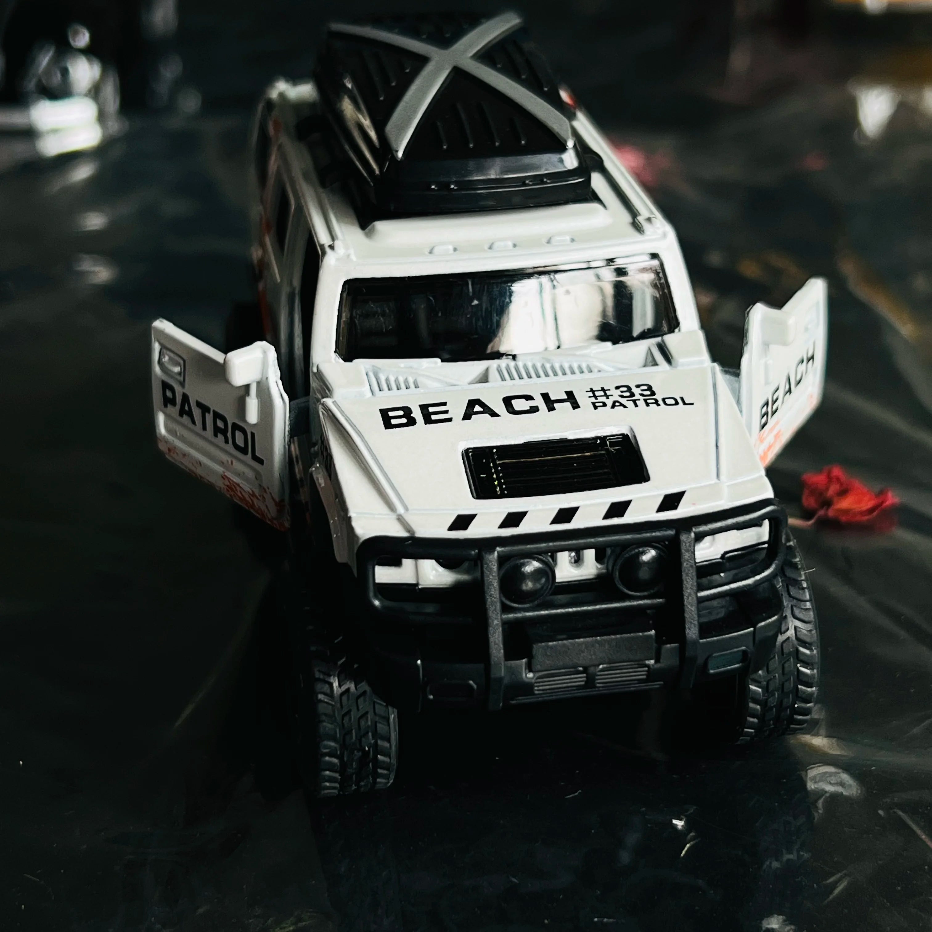 Super handsome gift off-road vehicle alloy car model children's toy door opening car model gift ornament