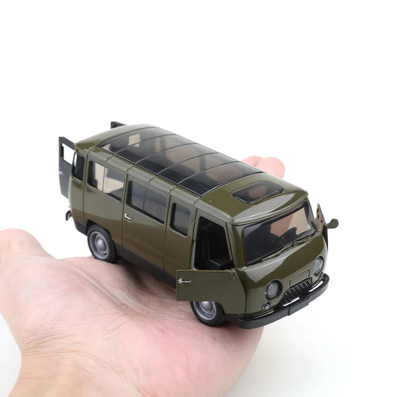 (Bagged) 1/36 Scale Replica UAZ-452 Three-Door Vintage Pullback Van, Die-Cast Metal, Boy's Toy, Self-Developed Simulation.