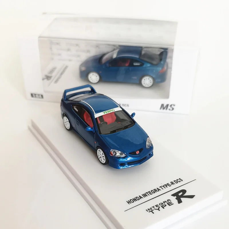 Diecast Original 1:64 Scale Alloy Integra Type-R DC5 Mini Toy Car Simulation Classic Model Hobby & Collectibles Souvenir