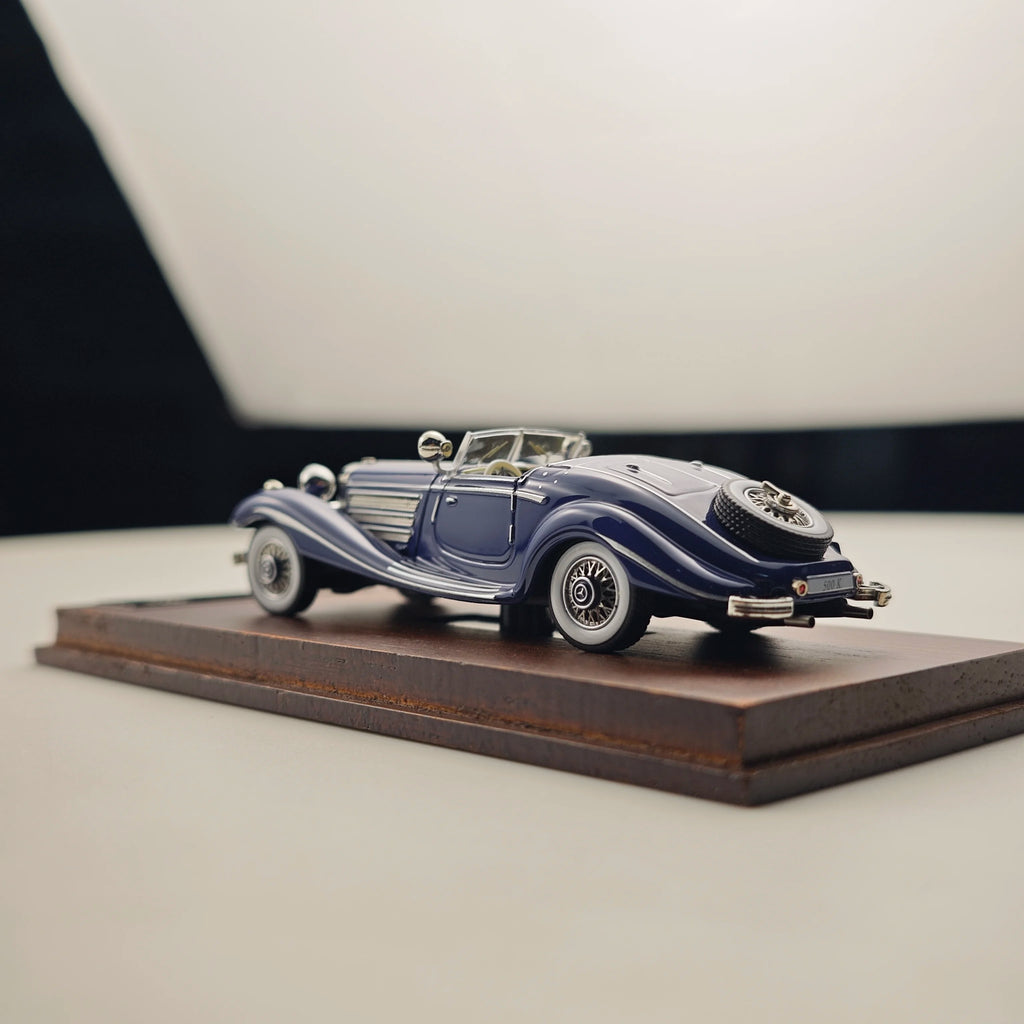 1:64 Alloy Diecast Classic Vintage Car Model | High-Detail Collectible Vehicle | Best Gift for Car Enthusiasts & Collectors