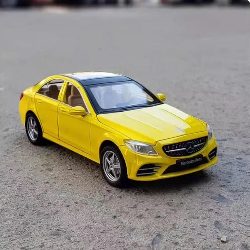 Diecast 1/32 Benz C260L Alloy Car Model Metal Toy Vehicles Miniature Voiture Children Boy Car Toy Birthday Gift  Love toys