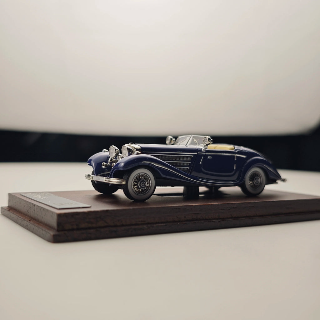 1:64 Alloy Diecast Classic Vintage Car Model | High-Detail Collectible Vehicle | Best Gift for Car Enthusiasts & Collectors