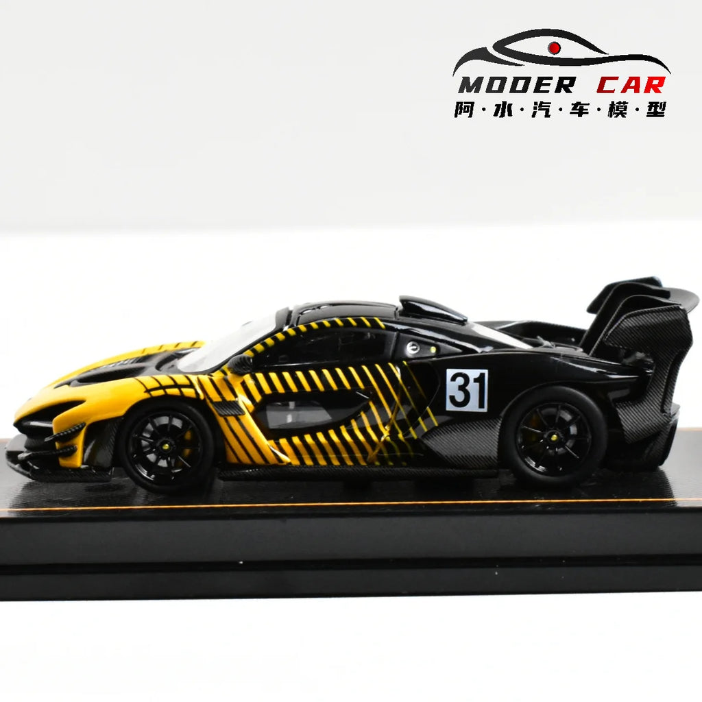 CM 1:64 Mclaren SennaGTR Giftable Diecast Model Car