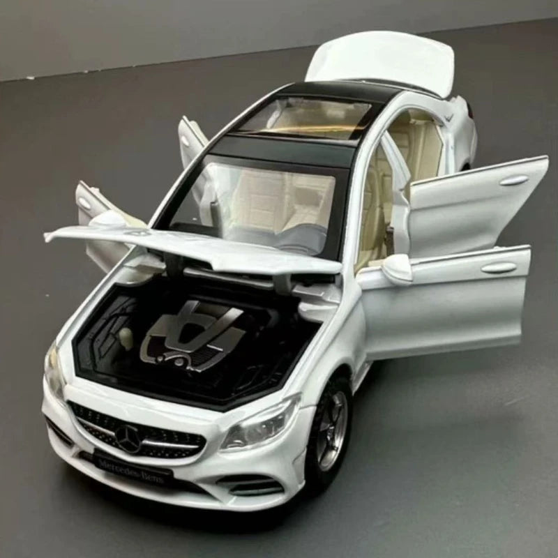 Diecast 1/32 Benz C260L Alloy Car Model Metal Toy Vehicles Miniature Voiture Children Boy Car Toy Birthday Gift  Love toys