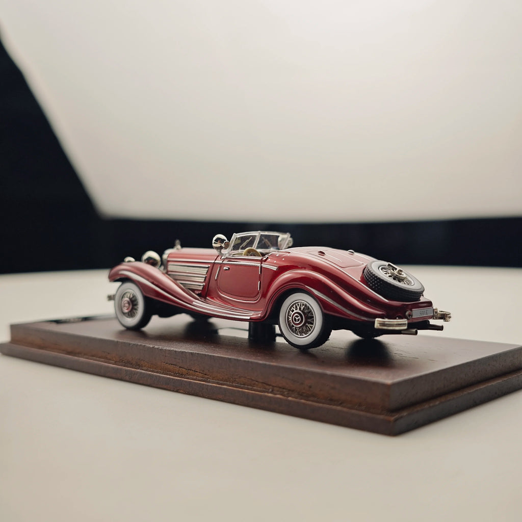 1:64 Alloy Diecast Classic Vintage Car Model | High-Detail Collectible Vehicle | Best Gift for Car Enthusiasts & Collectors