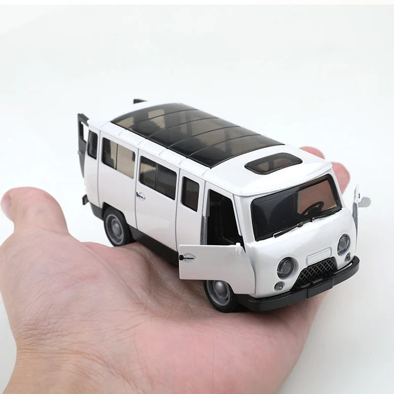 (مغلف) شاحنة فان UAZ-452 مجسمة مقاس 1/36 بثلاثة أبواب، مصنوعة من المعدن المصبوب، لعبة للأولاد، محاكاة مطورة ذاتيًا.