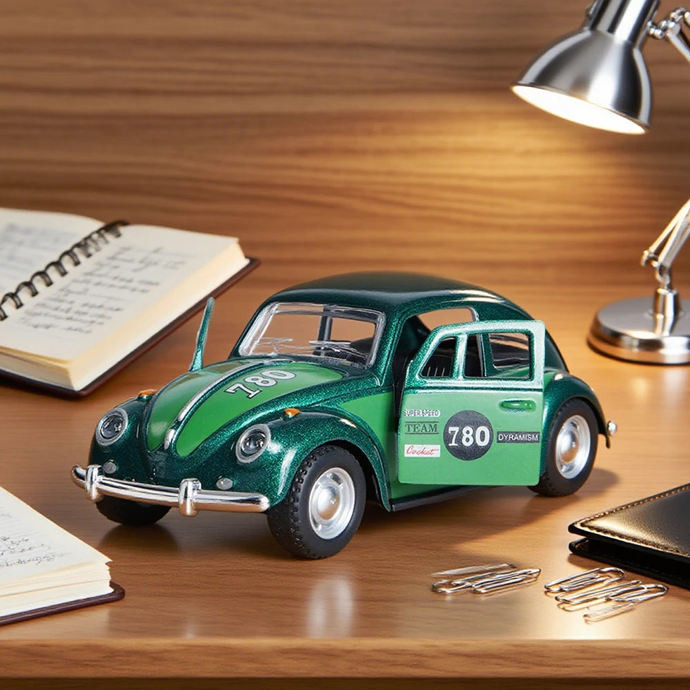 1:36 Retro Green Cute Beetle Alloy Model Car, Pull-Back Mechanism, Doors Can Be Opened, Children's Gift/Boy's Toy/Model Car Decoration/Christmas Gift