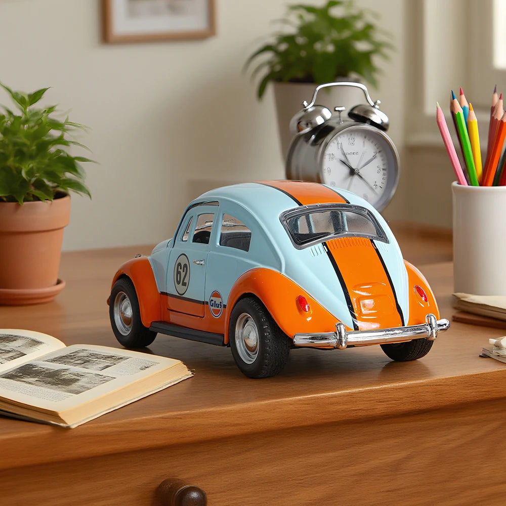 1:36 New Retro Beetle Alloy Die-Cast Classic Model Toy Car, Pull-Back, Openable Doors, Collectible Ornament, Boys' Toy, Christmas Gift, Model Car Ornament