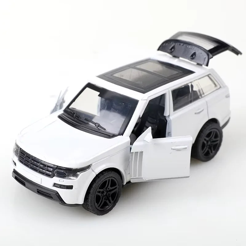 1PCS Off-road vehicle alloy car imitation true multi-style toy alloy 1:36 children's car decoration gift holiday gift